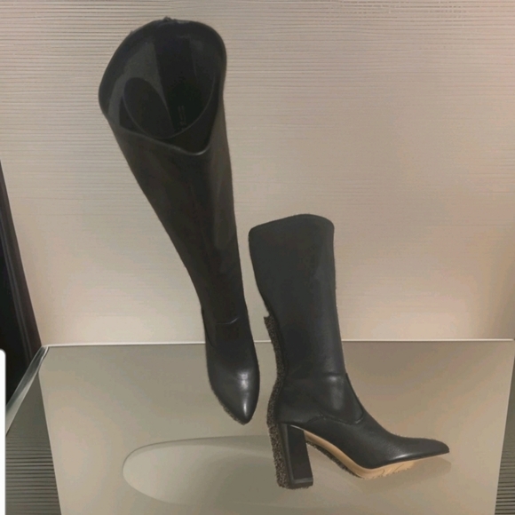 SOLD - Picture 1 of 5